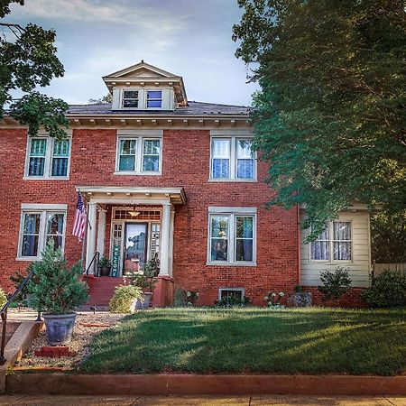Hotel West Park Gardens Culpeper Exterior foto
